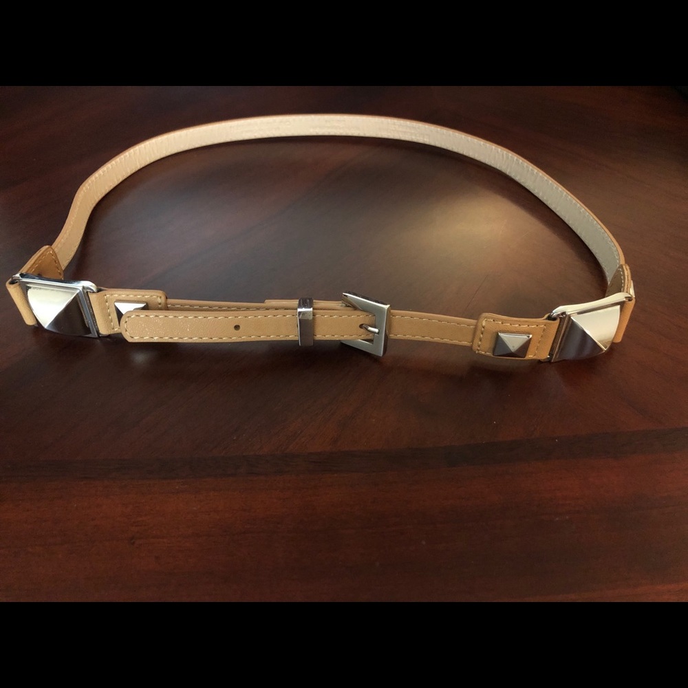 🌷🌷BCBG MaxAzria Belt